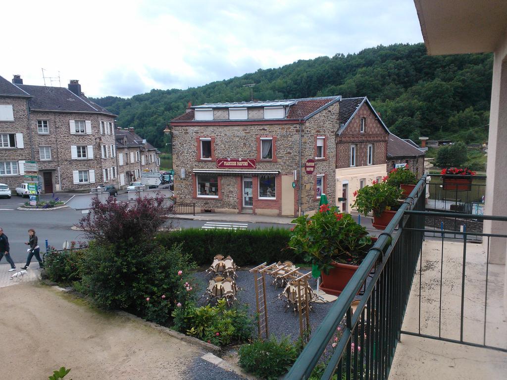 Logis Le Franco Belge Hotel Montherme Luaran gambar