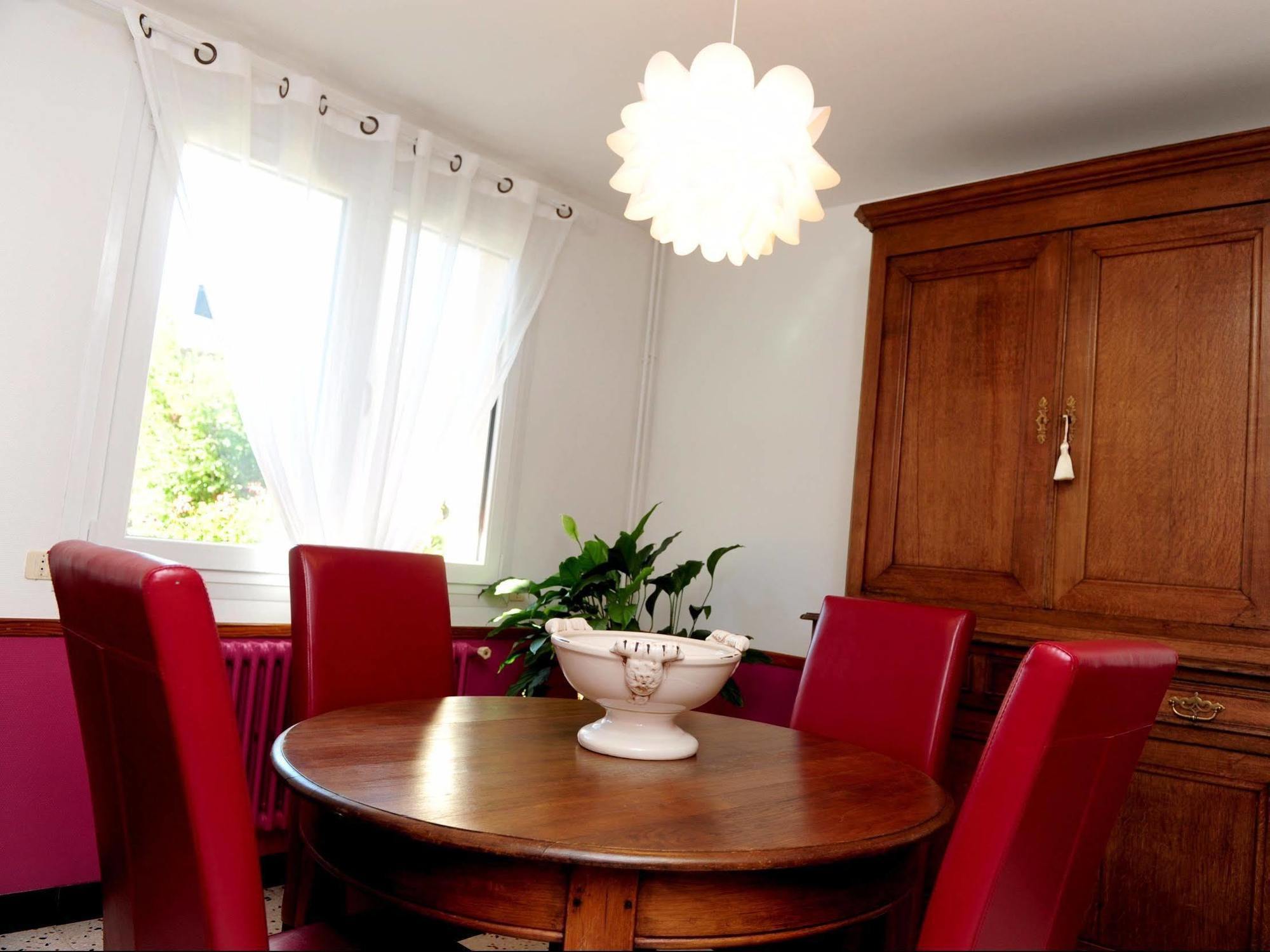 Logis Le Franco Belge Hotel Montherme Luaran gambar